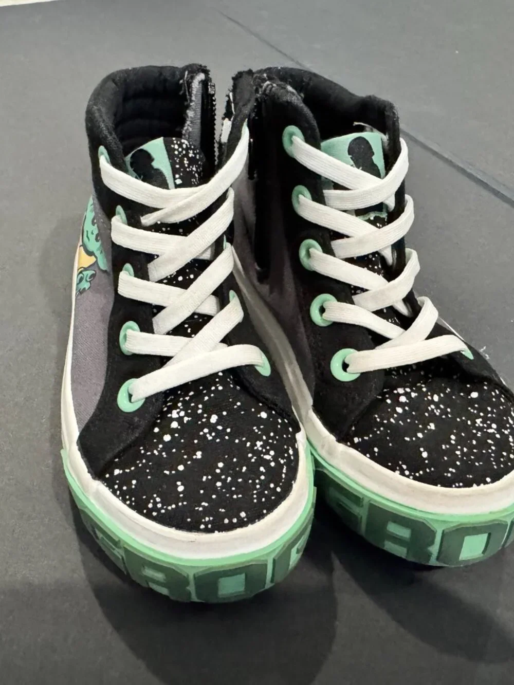 Star Wars The Mandalorian Grogu Baby Yoda Toddler Boys Casual High-Top Sneakers